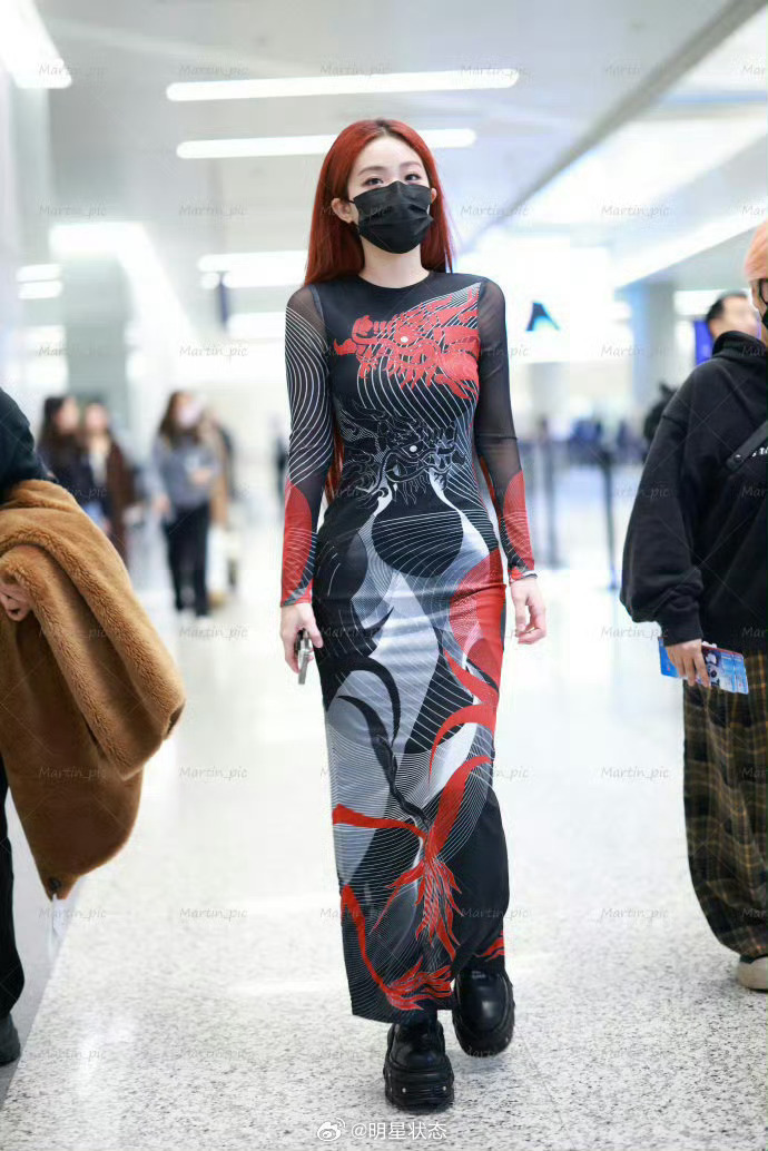 喻言前凸后翘的身材太饱满了 