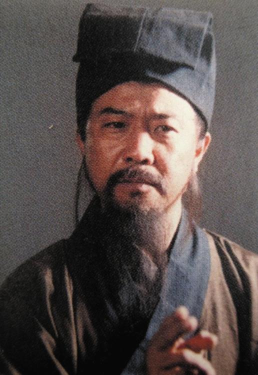 为什么吴用是最坚定的招安支持者？因为他最清楚梁山的财务状况。
 
梁山的运作绝对