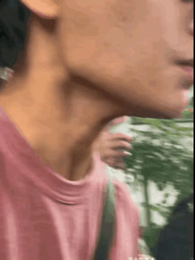 看到丁禹兮的这种皮肤状态，如今终于明白费翔所说的话了。费翔讲他每次上台之前都得花