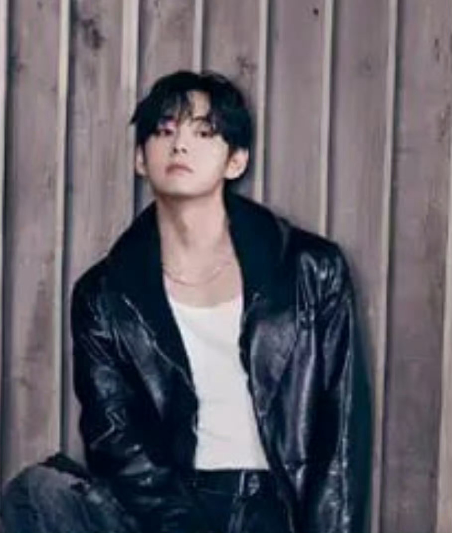 所有人给我家产颜一闪开 