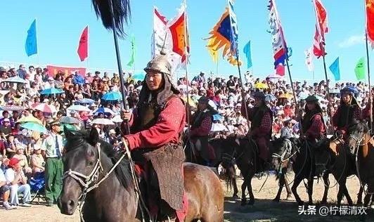 蒙古人天天吃中国菜，却把中文招牌全拆了，这背后到底谁在推手？
最近乌兰巴托超市里