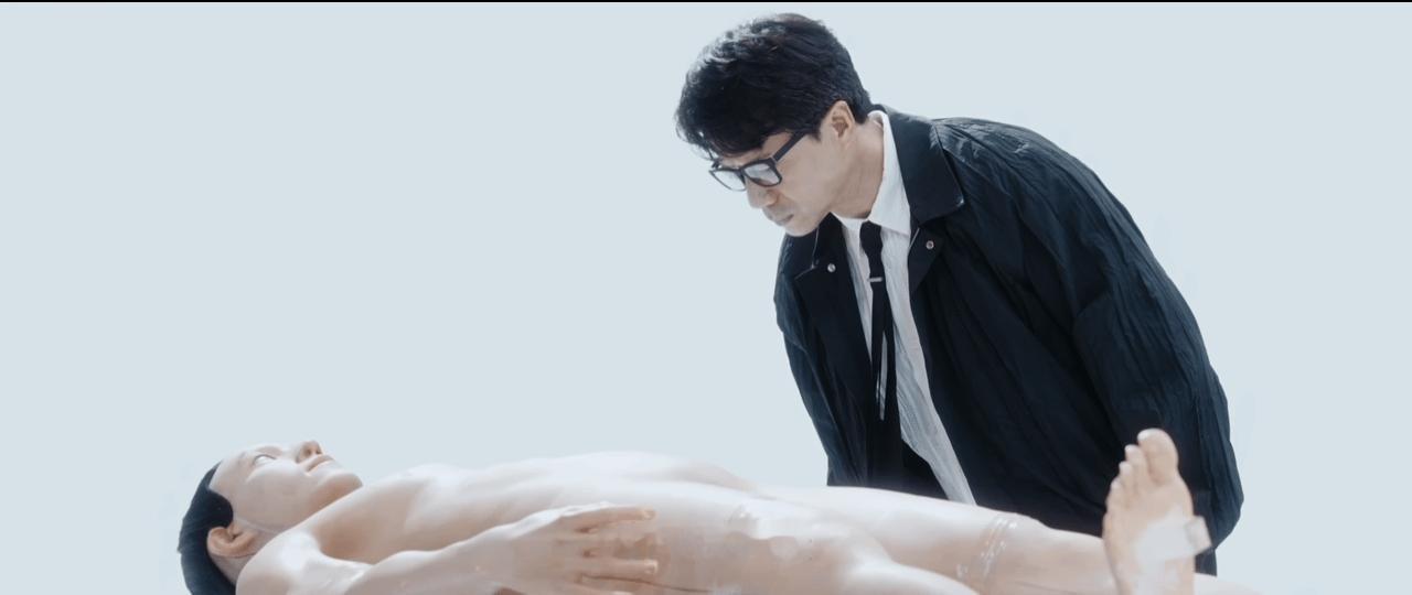 人渣遭报复被缝进人偶蜡像 蜡像藏尸名场面封神！敢写敢拍不拖沓，复仇剧情看得头皮发