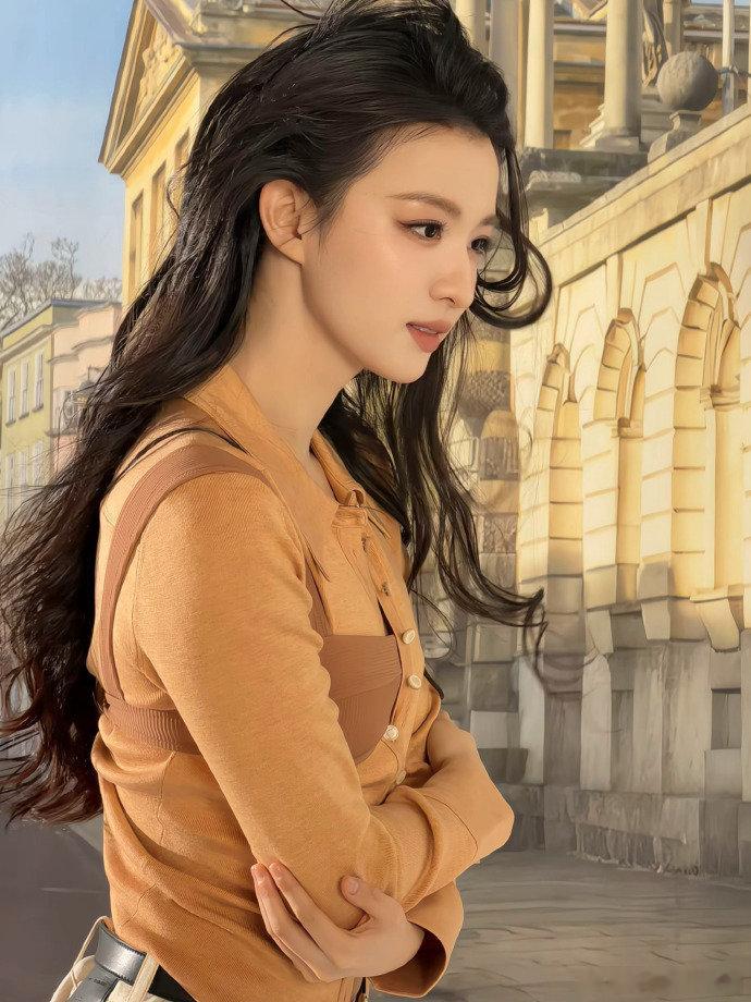 王楚然金色梦境妆王楚然金色梦境妆直接美到心坎里，氛围感直接拉满✨ 