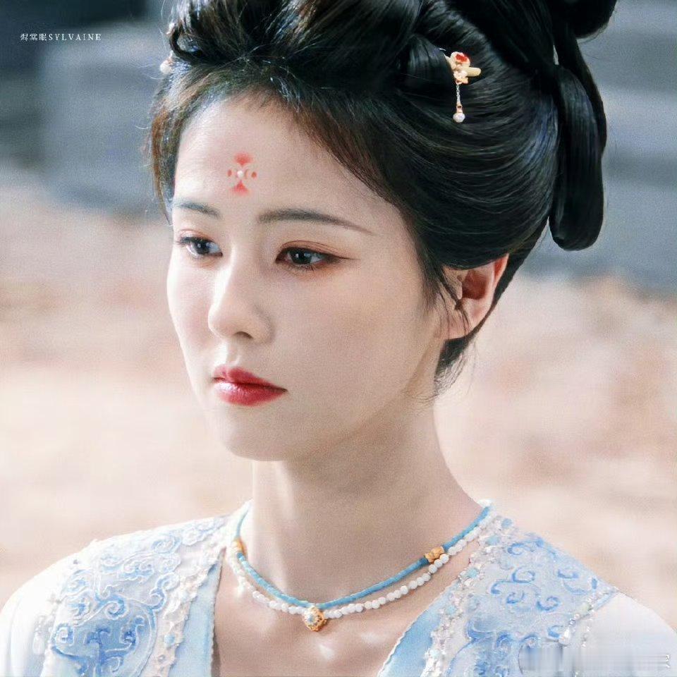 白鹿韩国 临江仙剧组团建，这算什么超长超长超长售后啊，玩得开心 