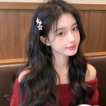 元气少女甜笑，暖心下午茶时光少女感微笑女孩 元气满满的微笑 甜系下午茶 女孩下午