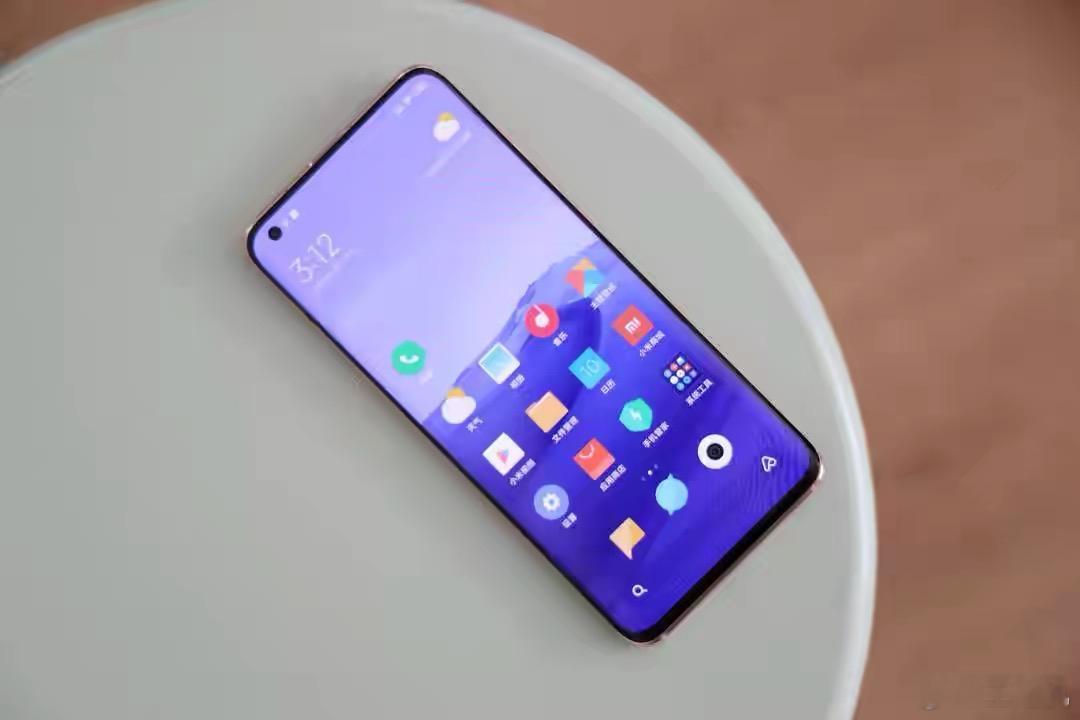 小米16改名小米17一看就是为了对标iPhone，本来每年小米就比苹果“低”一代