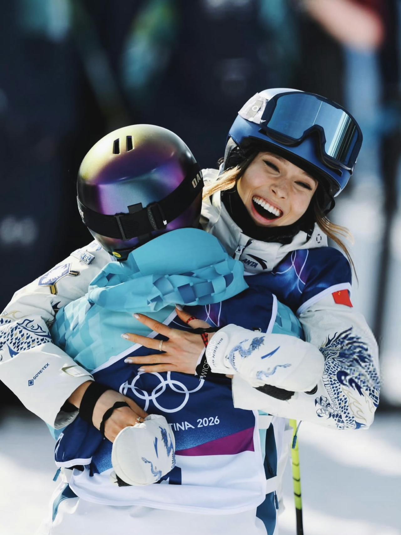 展现拥抱的力量！