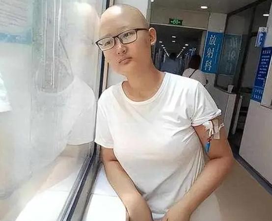 “这个领导火了！”浙江，25岁女孩二次患癌，需要长期化疗，女孩怕耽误工作主动申请