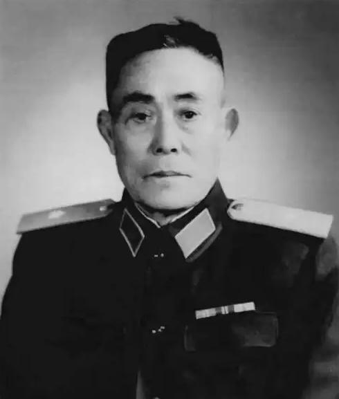 1974年，彭德怀病逝，史可全闻讯绝食3天3夜后大喊：给我弄只烤鸭来。1974年