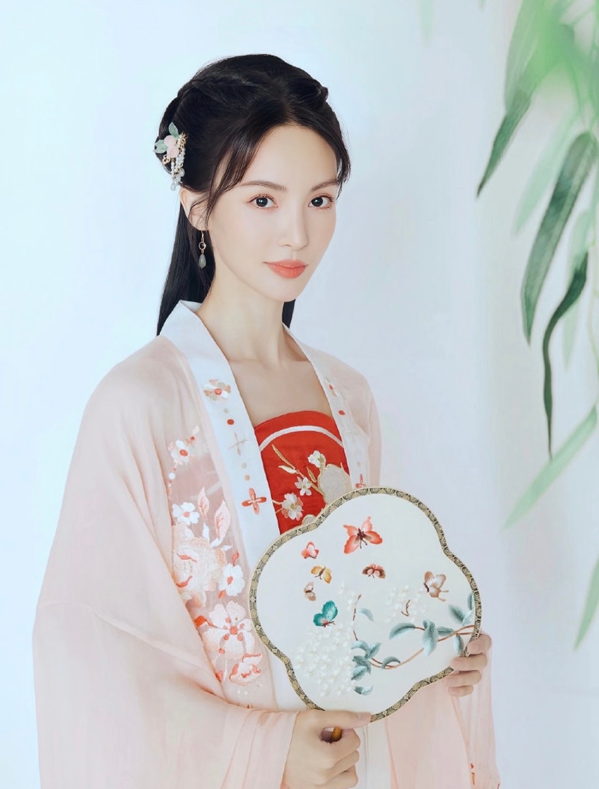 涛李清照选角的时候能不能看看李清照这几个济南老乡，金晨、李一桐、周放、王艺瑾陈瑾