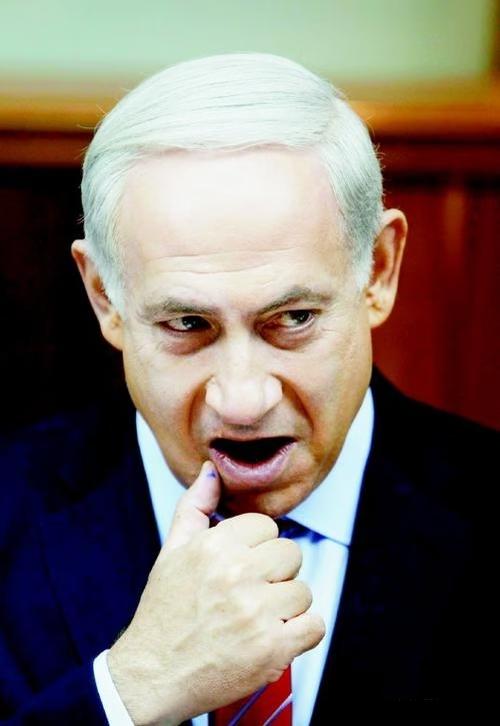 这个论调最让人脊背发凉的，不是战争本身，而是有人竟把“将一国炸回石器时代”当作一