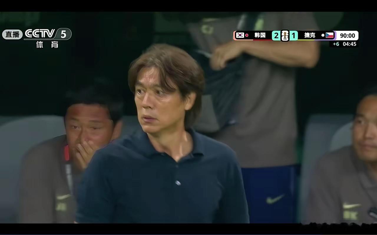 中超中甲都不要的主教练洪明甫，闪耀世界杯，尴尬不？带领韩国队2：1逆转捷克队。2