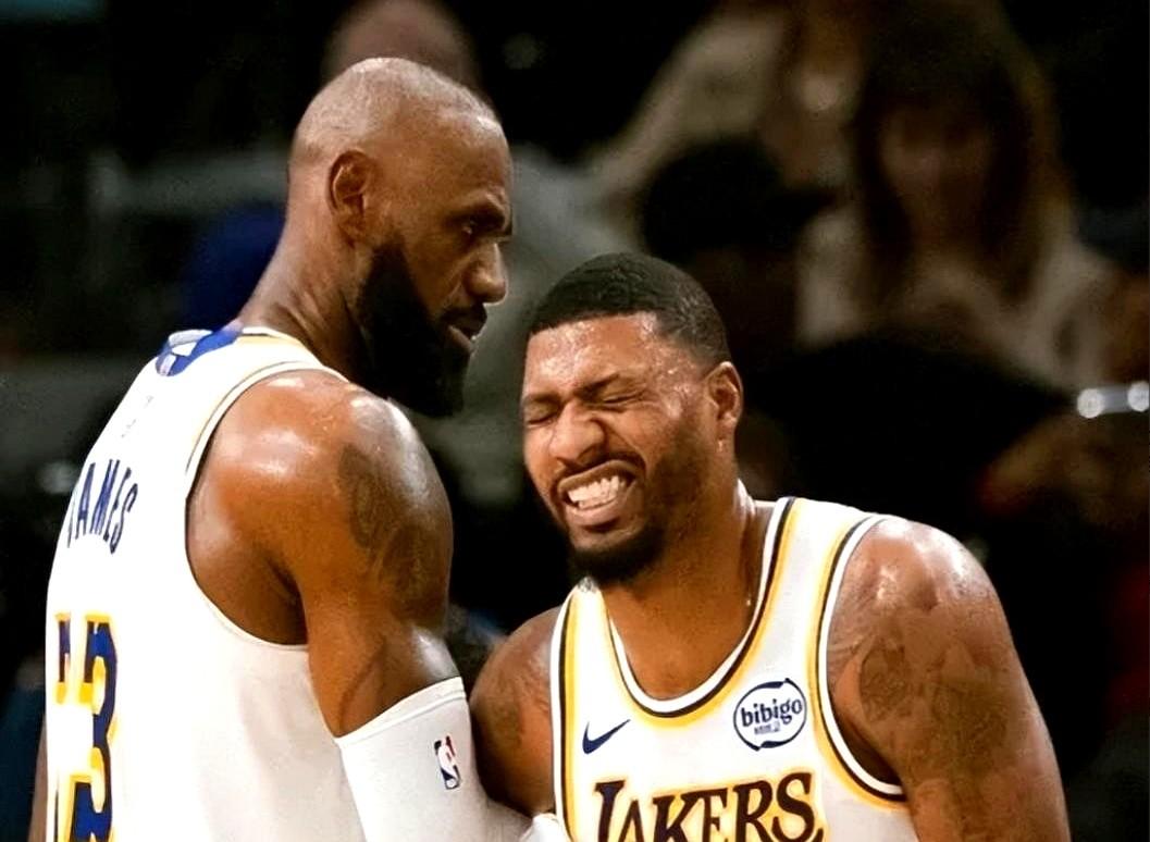 谁能想到，东契奇的生涯第500场，竟是以末节5投0中、一分未得的方式收场。

面