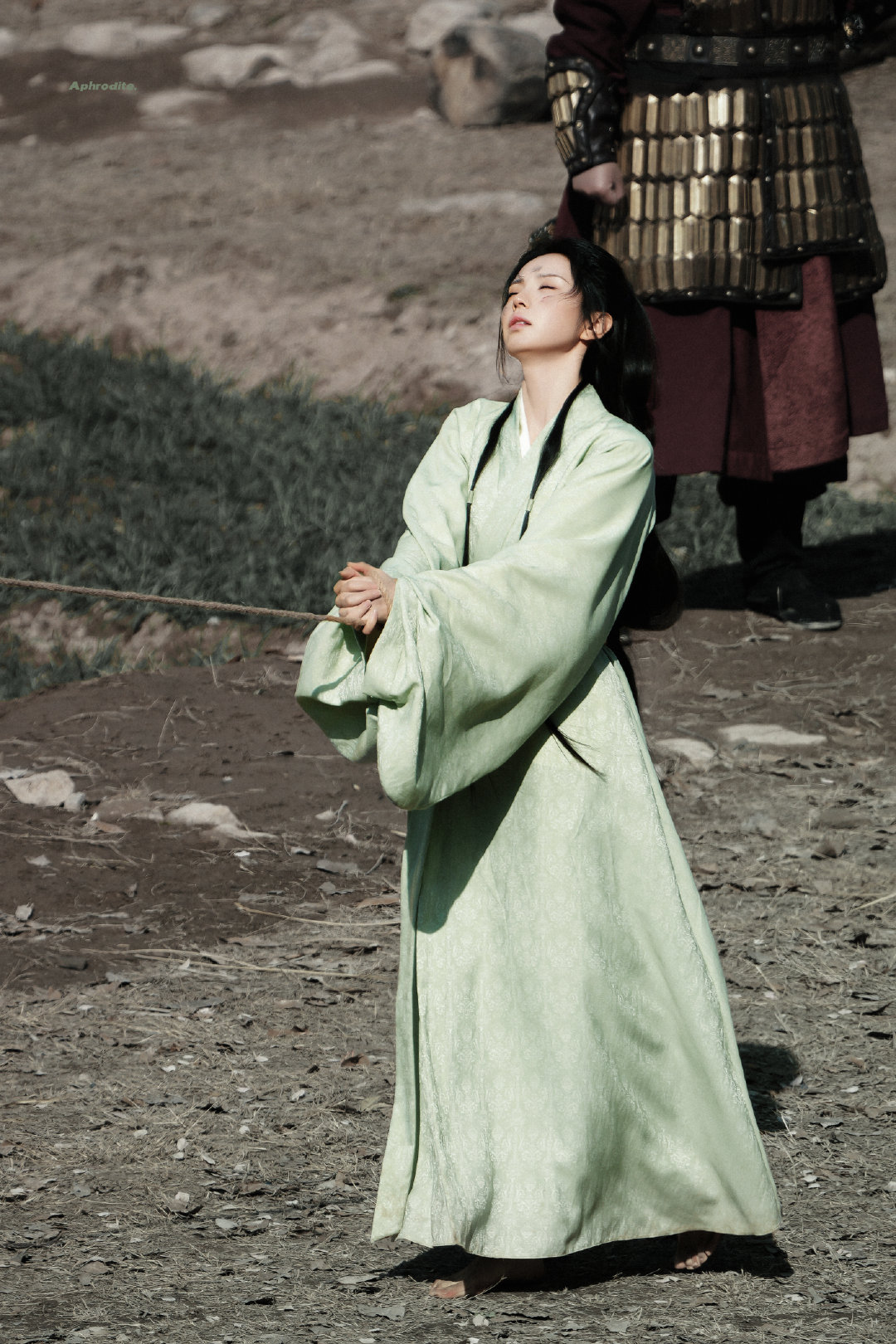 我欲乘风领衔主演田曦薇王弘毅只知道田曦薇的逐玉目前均集已7000+ 昨天嫁金钗也