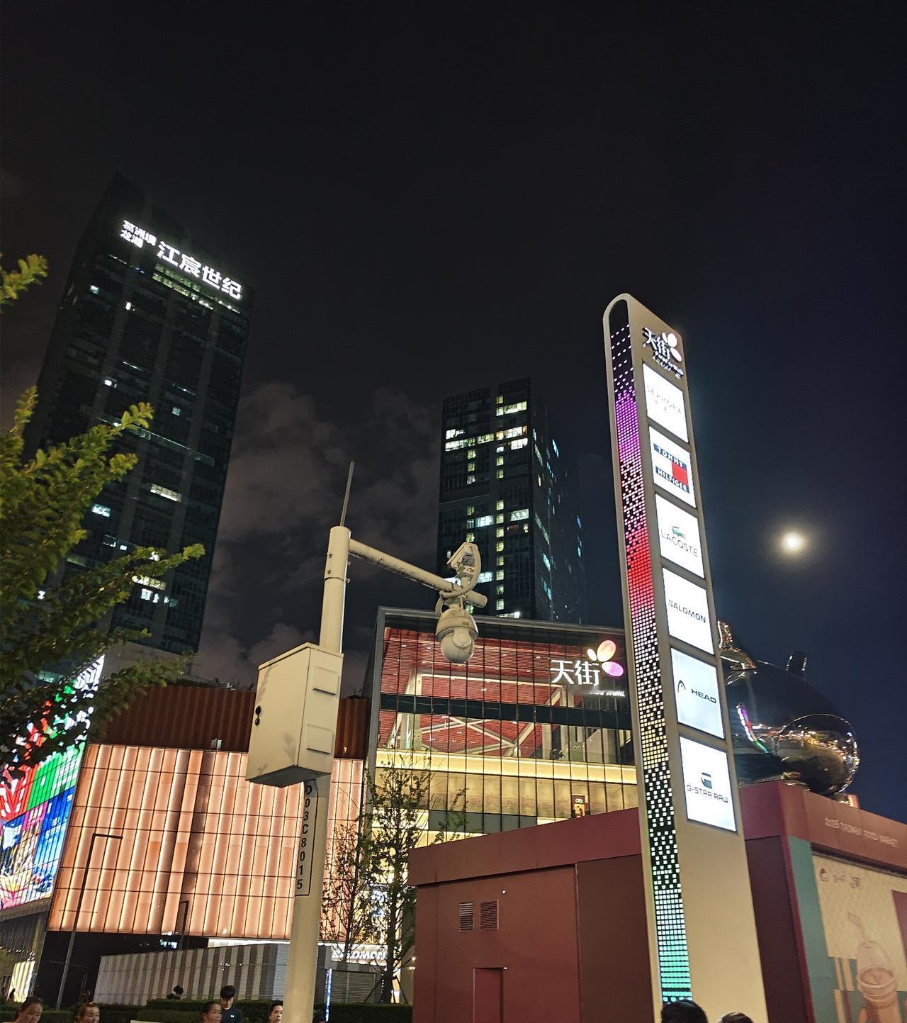 最近经常失眠，不知道有什么方法能治？