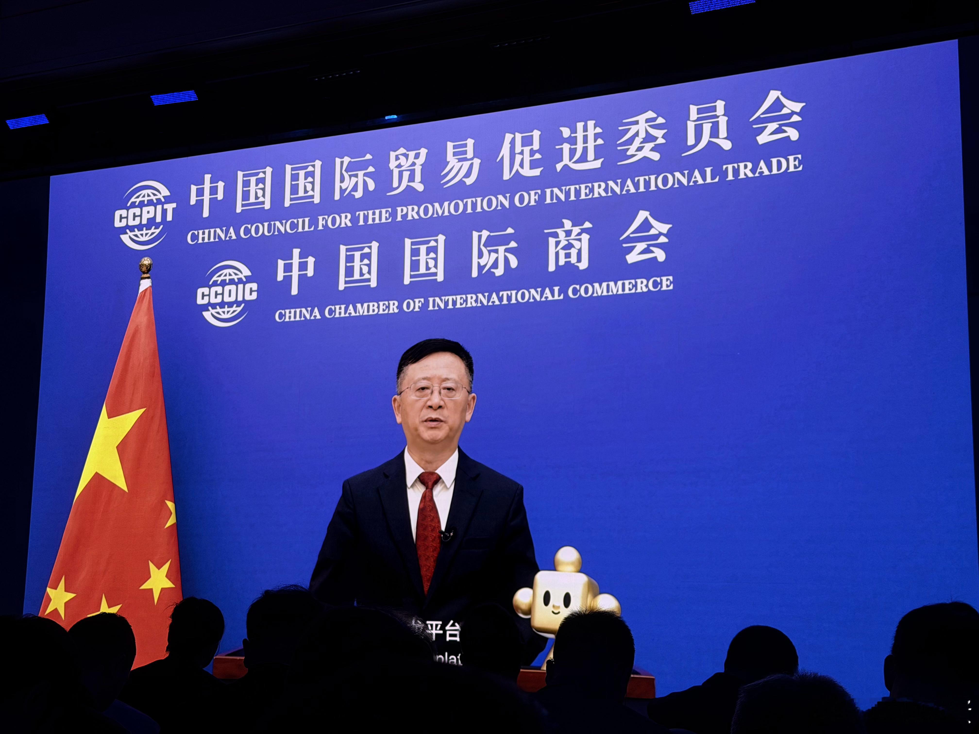 看咱们高通谁在给专门致辞？[doge]骁龙峰会 ​​​