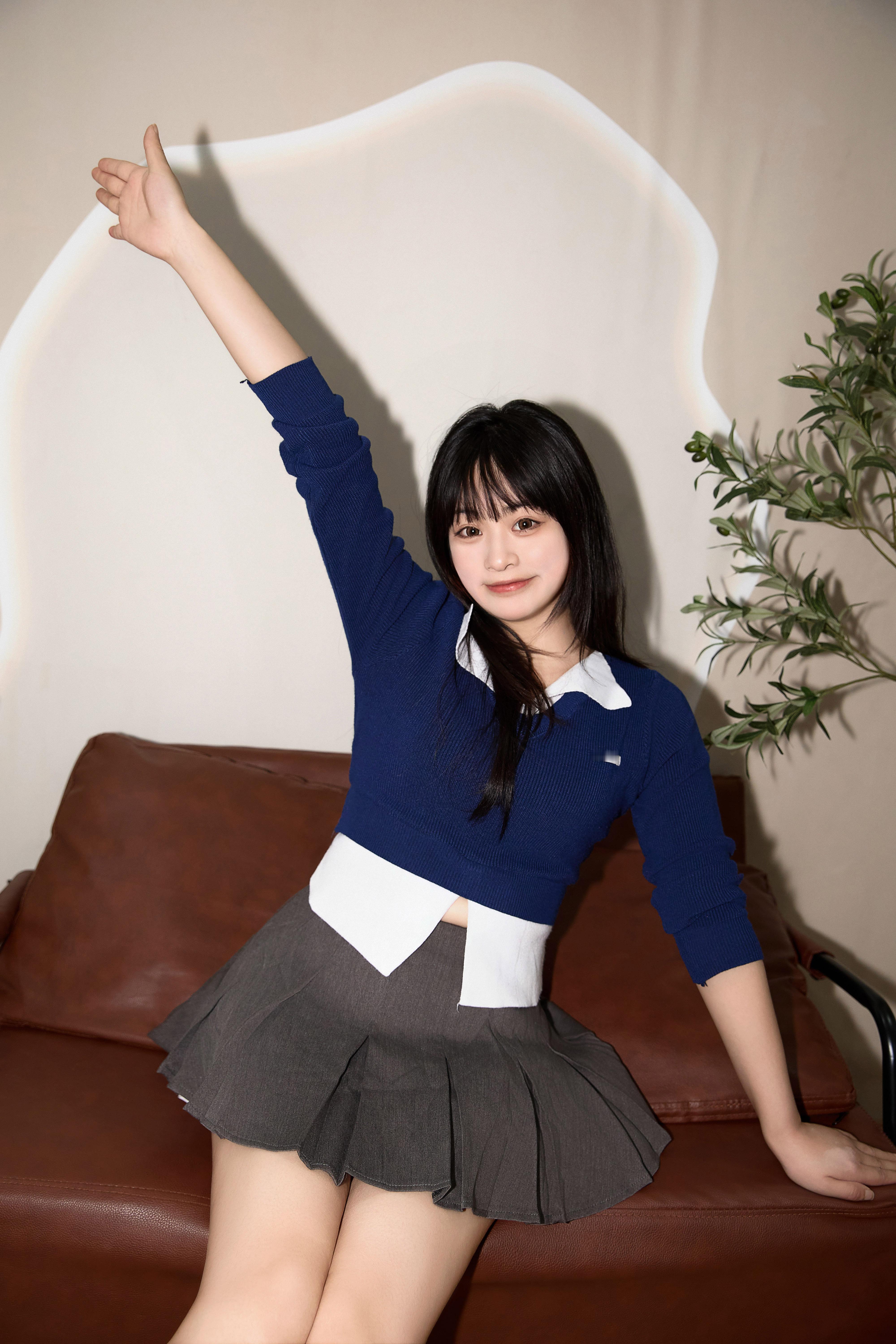 今日心情是开口向上的抛物线 '͜' ​​​