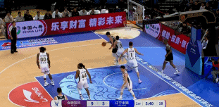 投射没问题！杰隆·布朗14中8&4记三分拿下21分2板3助1断cba俱乐部杯 N