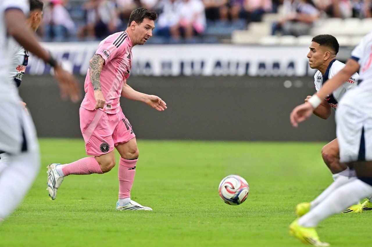 半场结束，迈阿密国际暂时0-2落后利马联盟！！利马联盟vs迈阿密国际迈阿密国际