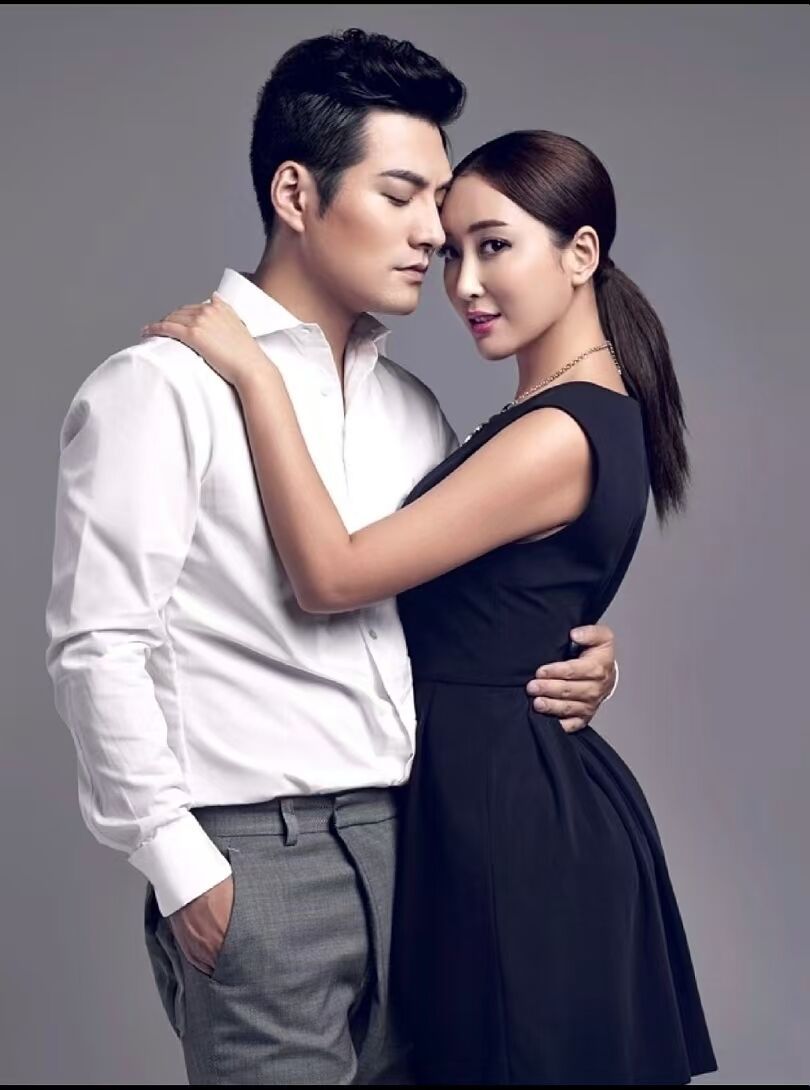 严屹宽戏内下海戏外纯爱战士严屹宽 双男主严屹宽现在市场环境一般，中年演员都在找机