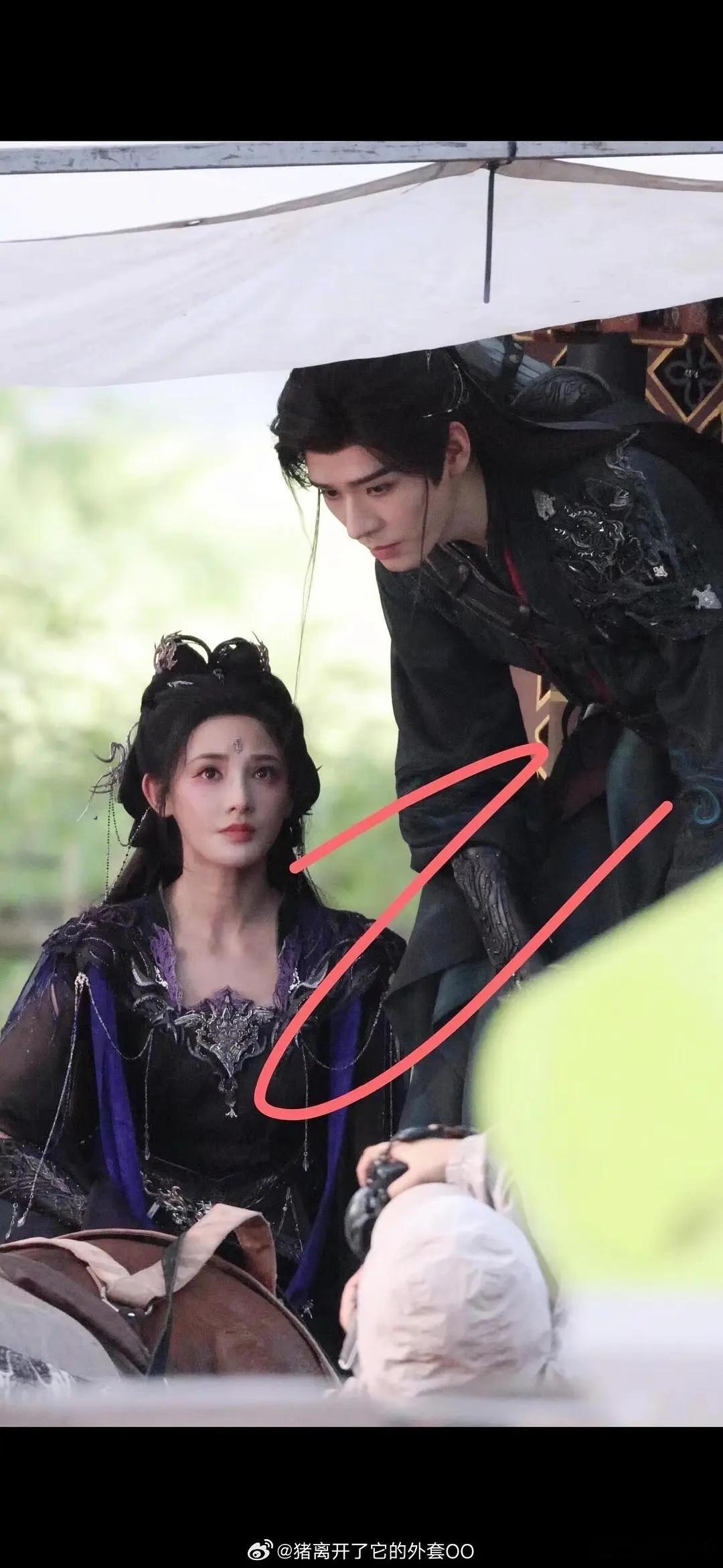 彭小苒是脸怎么又变了，是太瘦的原因吗？ ​​​