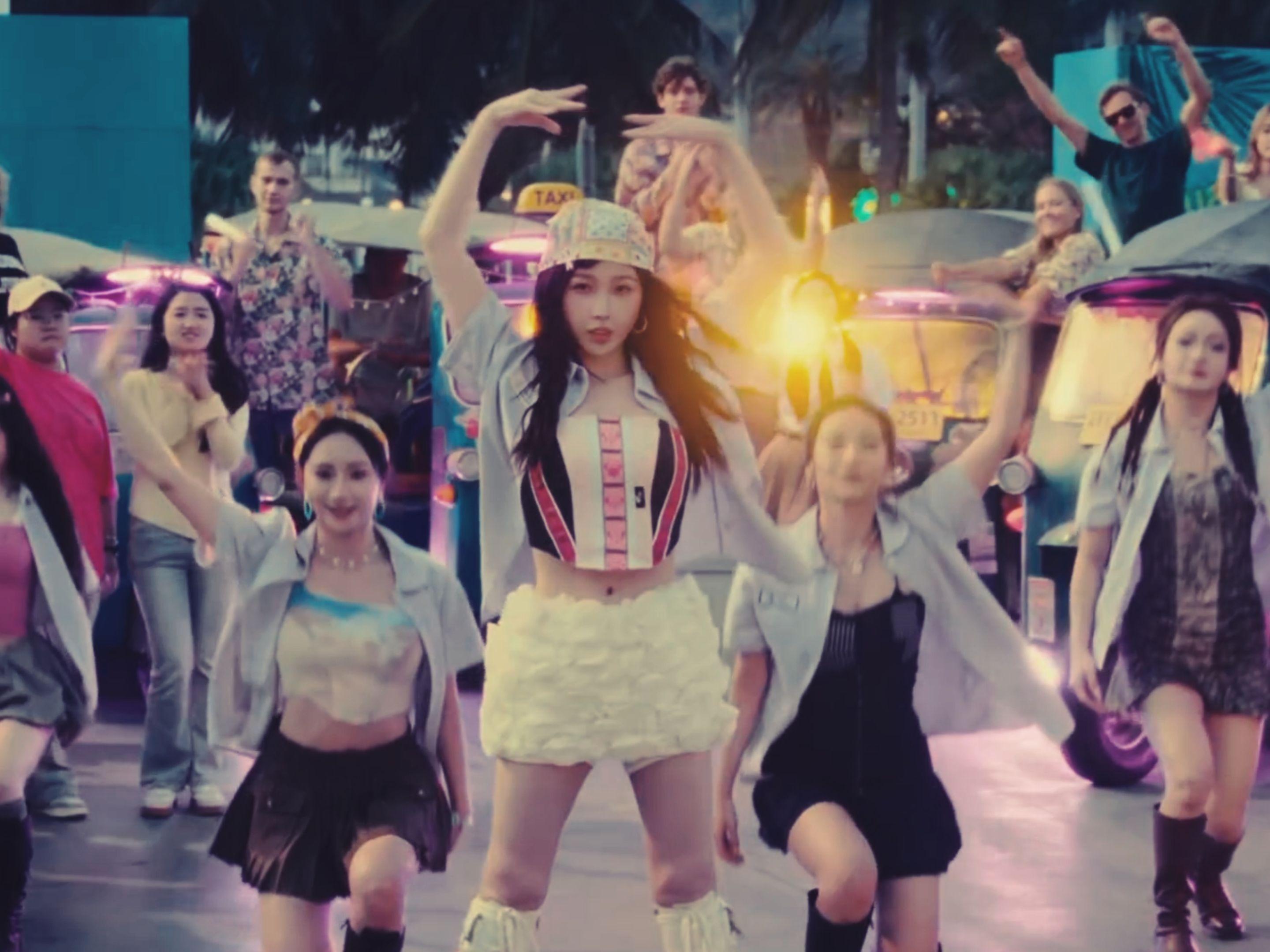 “亲爱的泥石流小姐，请再幸福一点”