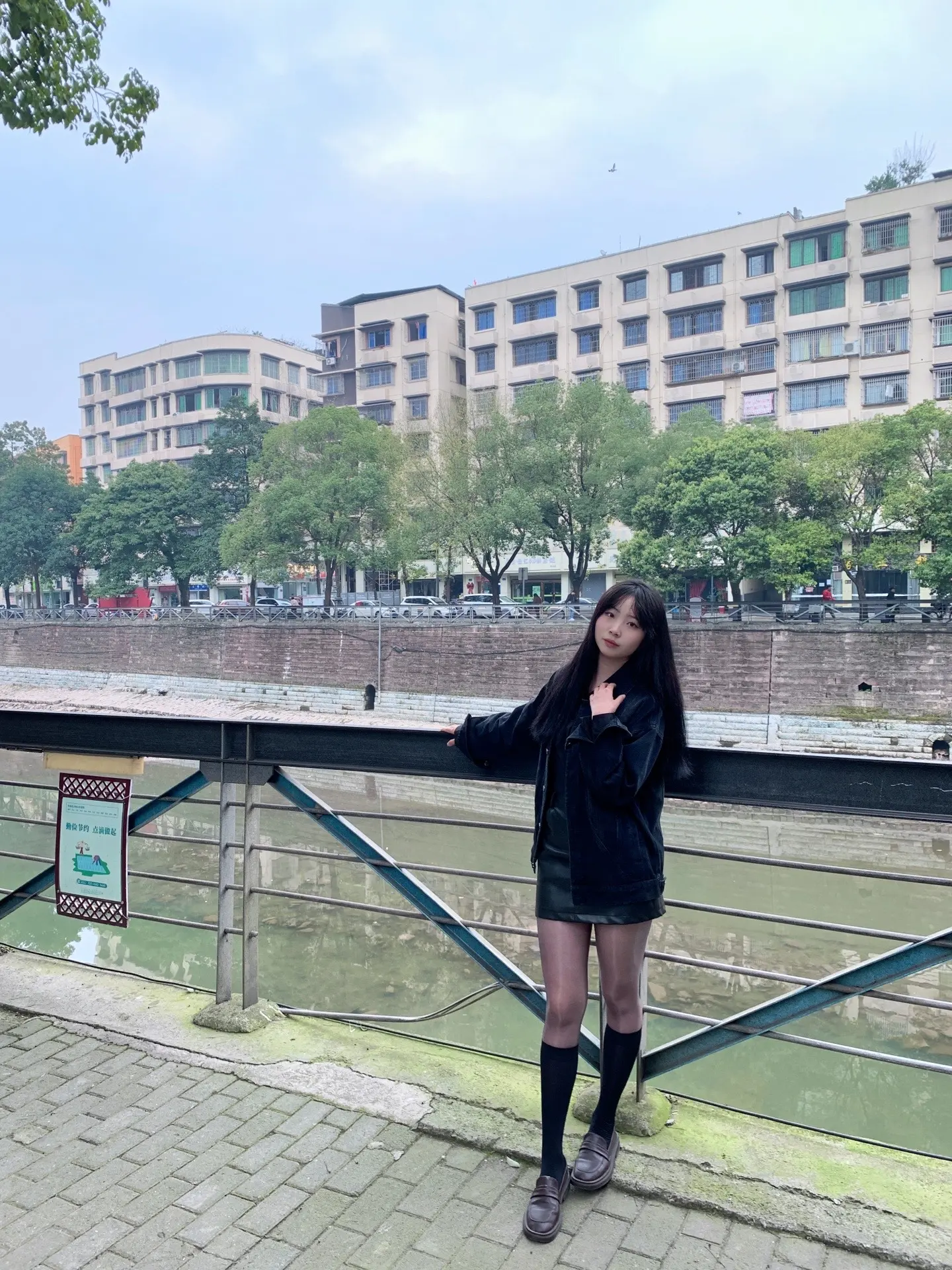 穷到想把朋友挂闲鱼当奴隶