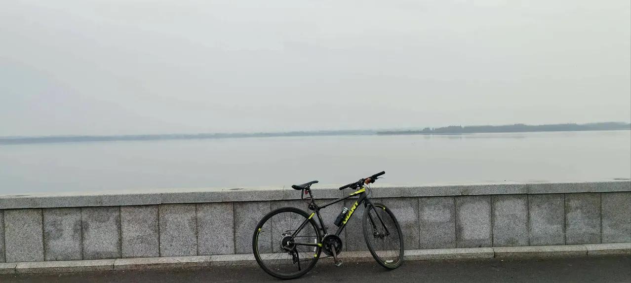 以后死人的钱不好挣了，因为丧葬新规开始推行了……

简单讲，丧葬一条龙服务被严格