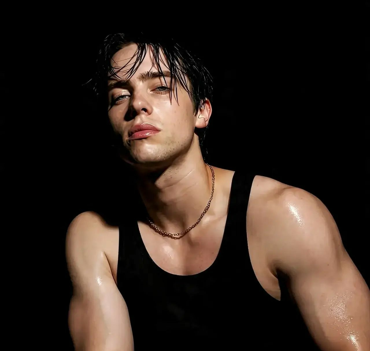 卧槽！性转版碧梨Billie Eilish也太帅太性感了！！！billieeil