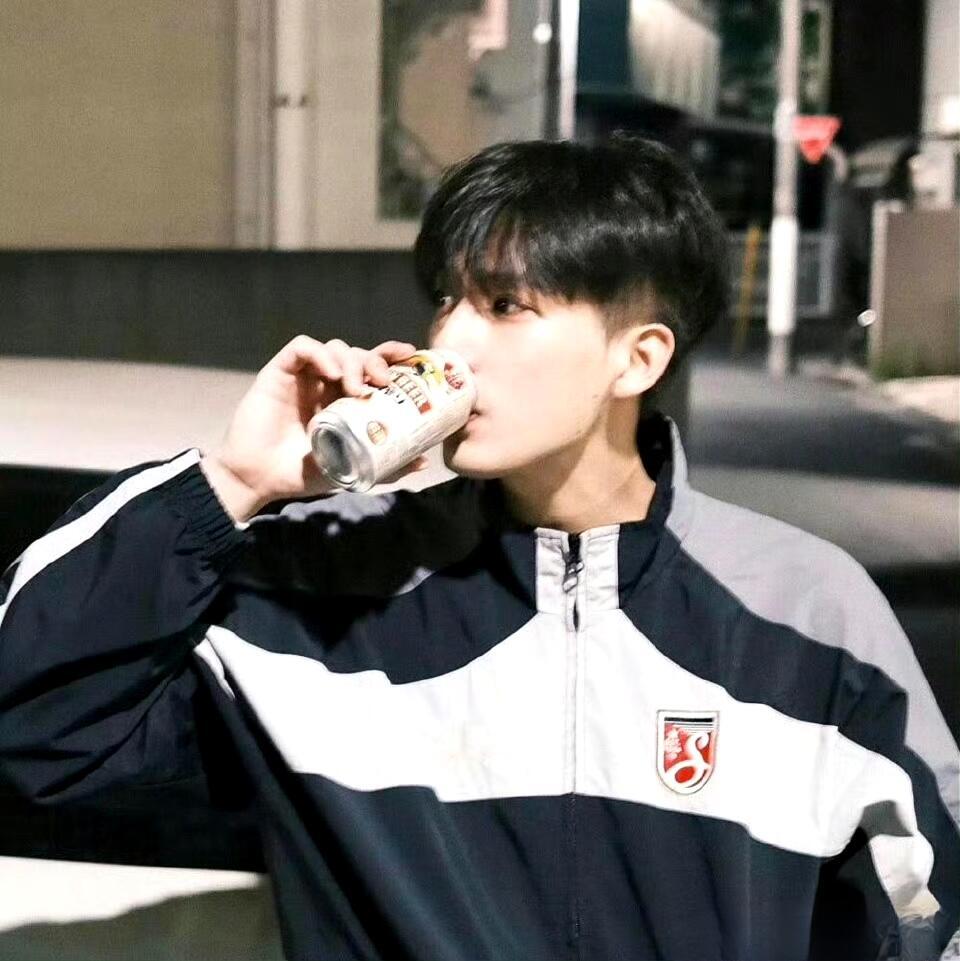 美好的他🪐✨来一组1:1男票的头像🤪。