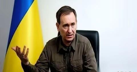 乌克兰情报局，突然扔出一个没人敢信的消息。就在全世界的目光都死死盯着地面战线时，