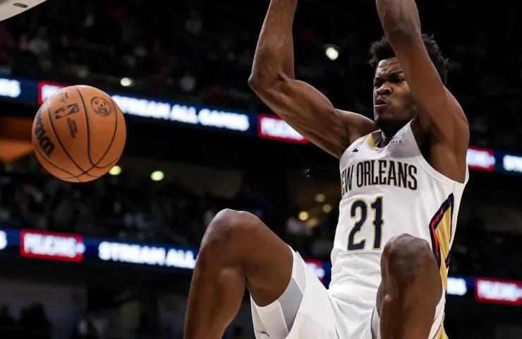 所以我就不理解了，米西虽然上限可能不高，但是作为一个合格的蓝领中锋，还是够用的。