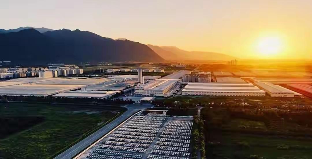 你敢信吗？有家公司，十几年里赚的钱，还没它花在研发上的多。这不是什么硅谷的烧钱故