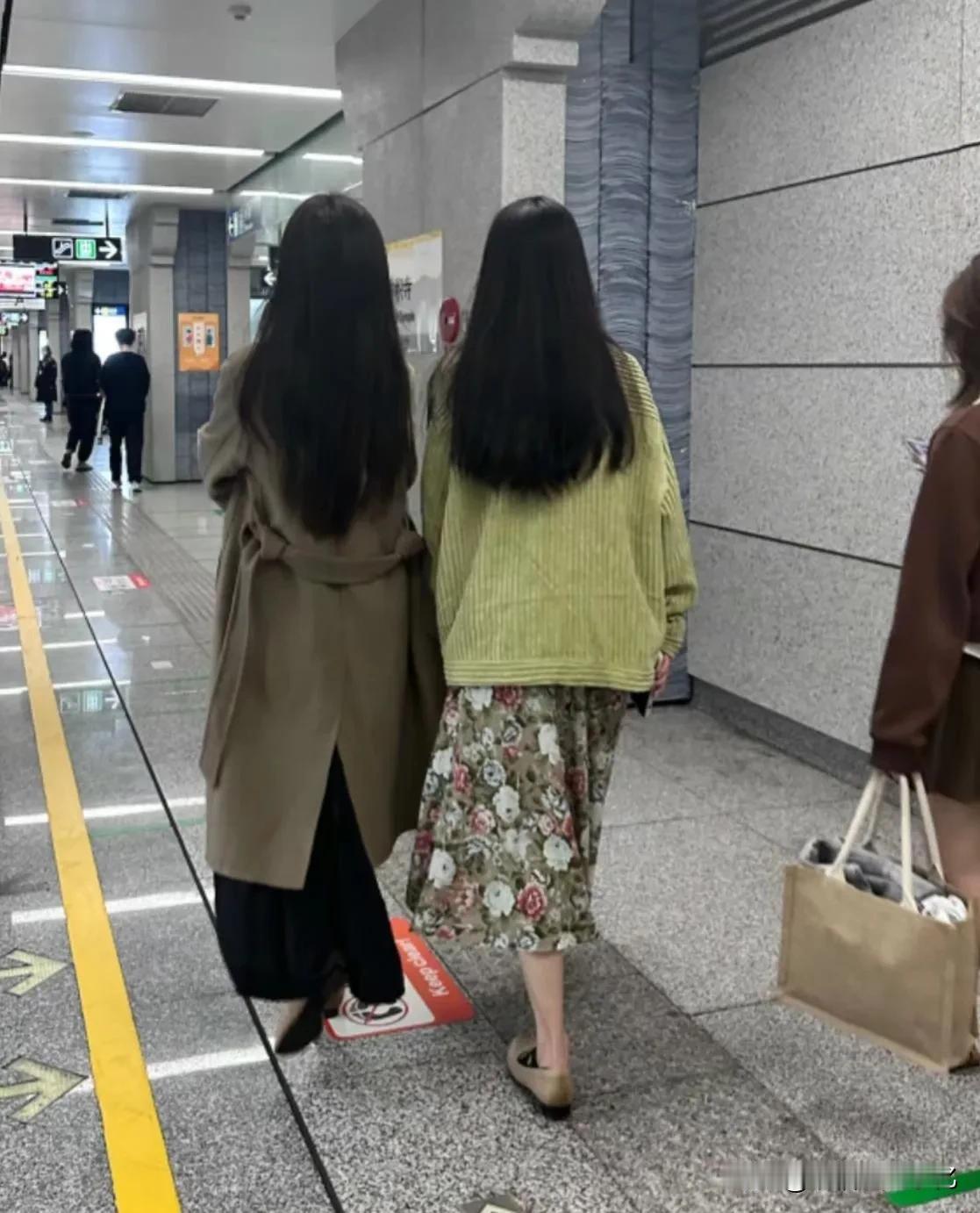 感觉高个子女生随便一打扮就……

就很好看，路遇高个子女生真的会很羡慕，感觉高个