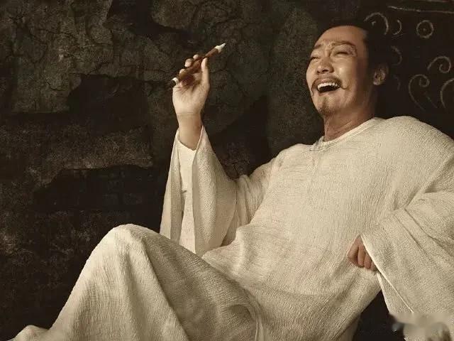 李白是中国唐代著名的诗人，他的诗歌被认为具有浪漫主义的色彩。浪漫主义强调个人的自