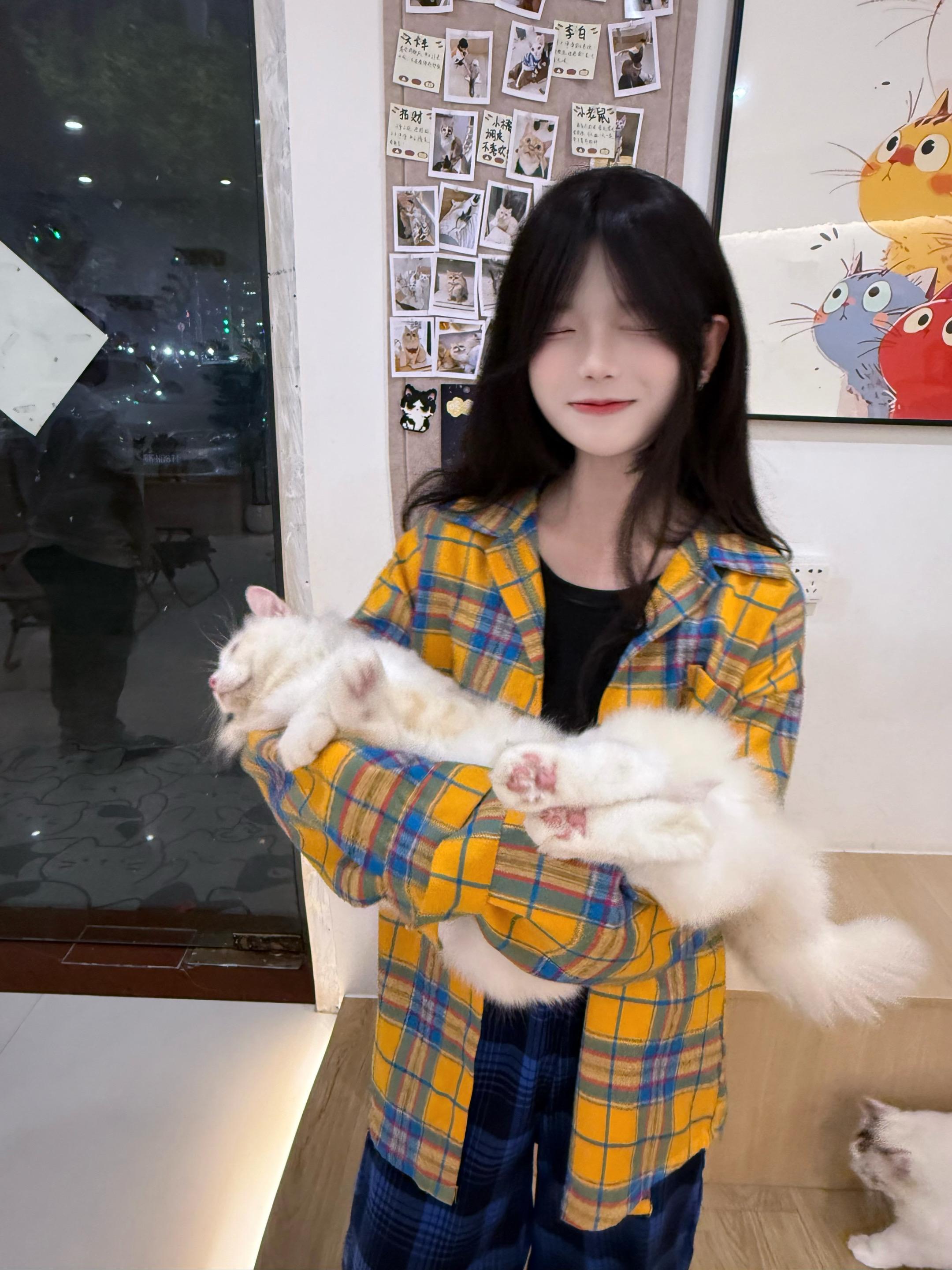 你的表情真的太浮夸