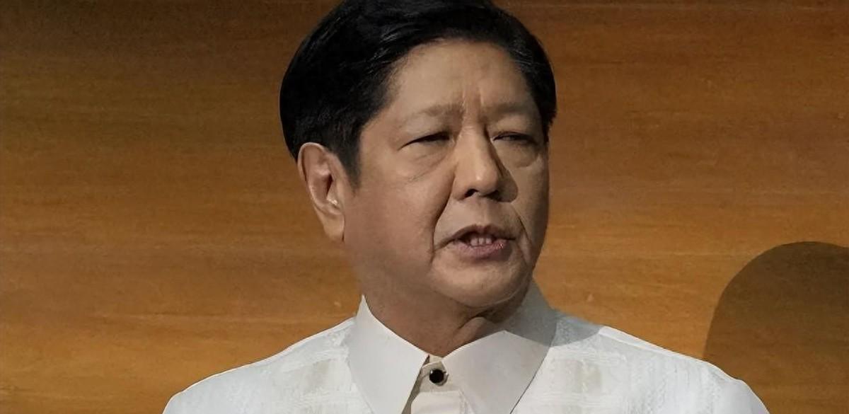 菲律宾遭水灾，一百四十多万人急需救援，转头就向中国求助，咱们外交官的回应，网友看