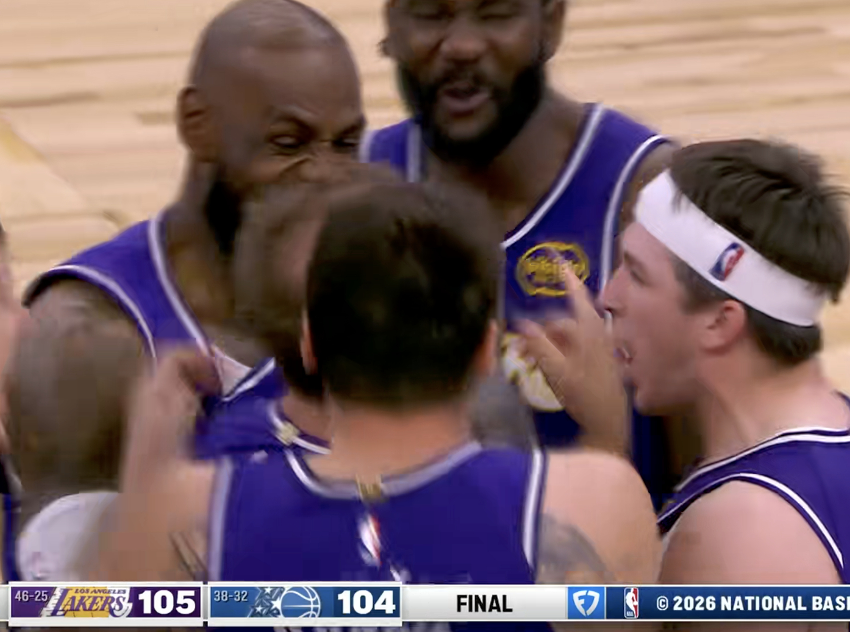 肯纳德，三分绝杀！！！ 肯纳德绝杀魔术