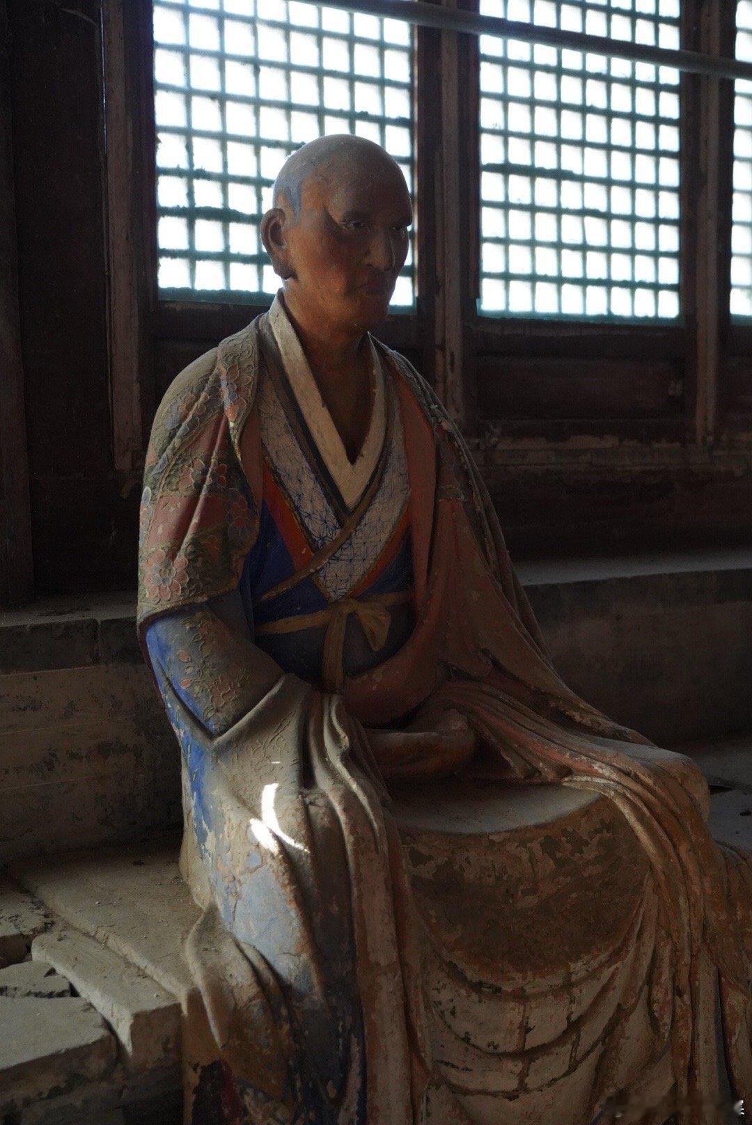 岽游记  济南灵岩寺，第一批国保，“天下罗汉两堂半”，上 