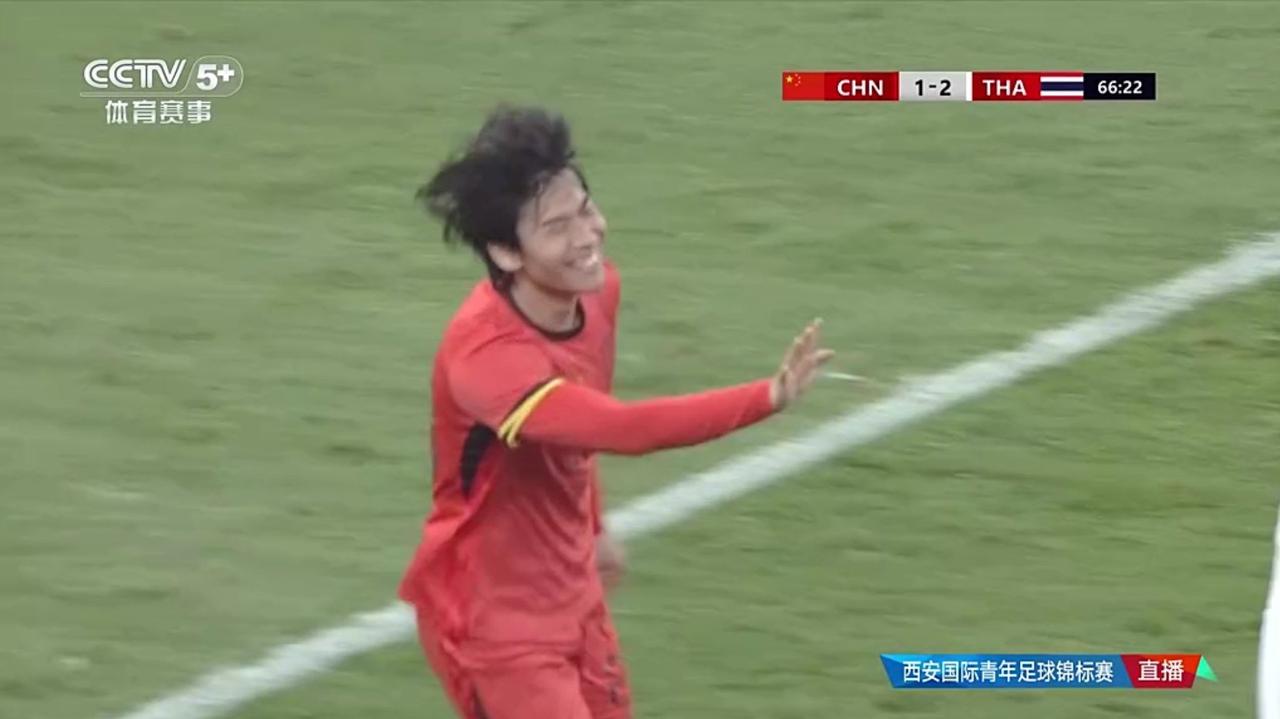 国青赛，好久不见，上半场丢2球，还能扳回来，向余望李新翔破门2：2扳平，点赞中国