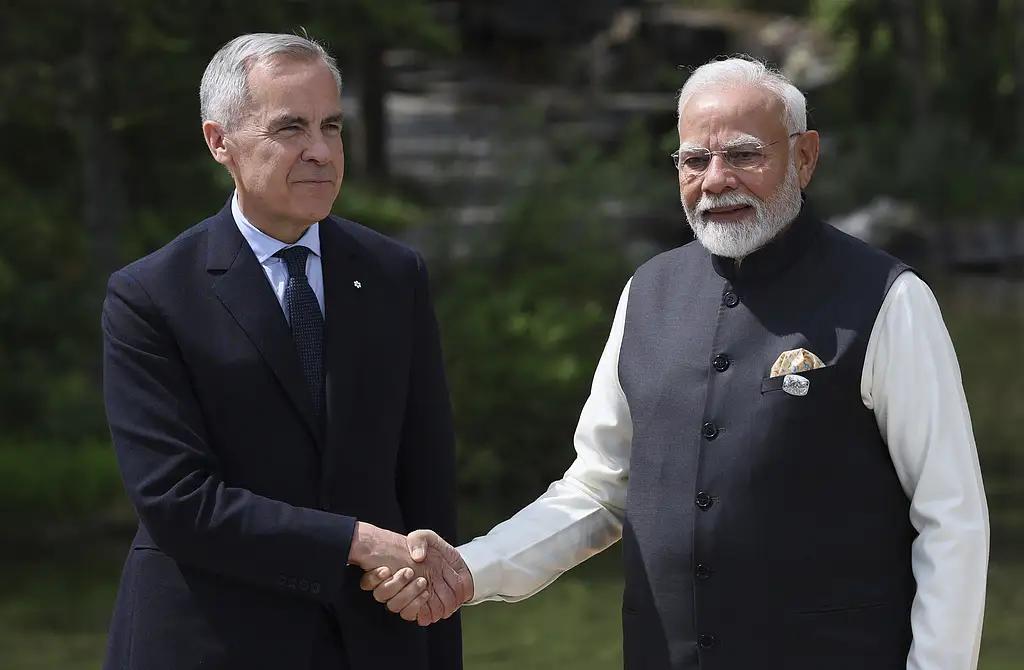 美国开始被盟友疏离了，这只是一个开始。
         29日，加拿大紧跟欧盟