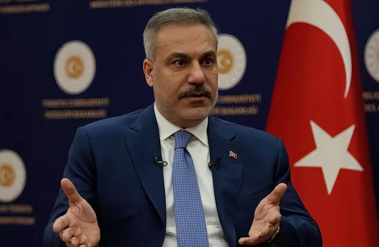 以色列下一个袭击目标是叙利亚？

2026年4月，土耳其外长哈坎·费丹在公开场合