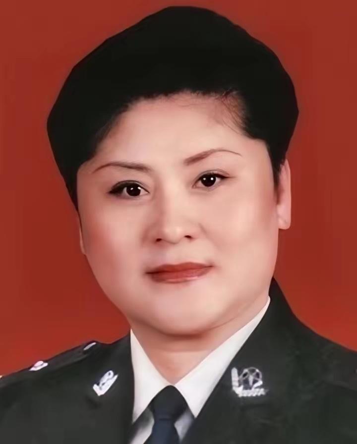 1988年，一漂亮女子被两名壮汉强行塞进出租车内。趁车子急刹时的惯性，女子猛掐司