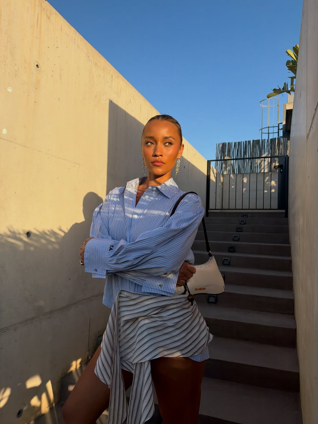 officialellesmith $ummertime 