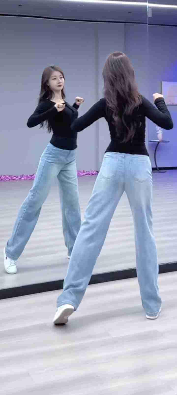 我的今日状态：😁轻松愉快
我这里的天气：☀️晴天