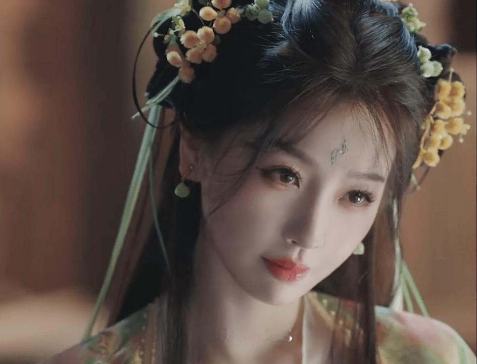 演员最终还是要靠作品靠演技说话的！演员虞书欣真的太棒了！期待她更多新作品啦！[哪