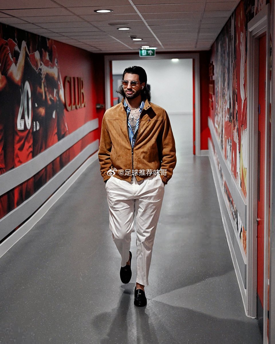 利物浦vs西汉姆联Dominik Szoboszlai 