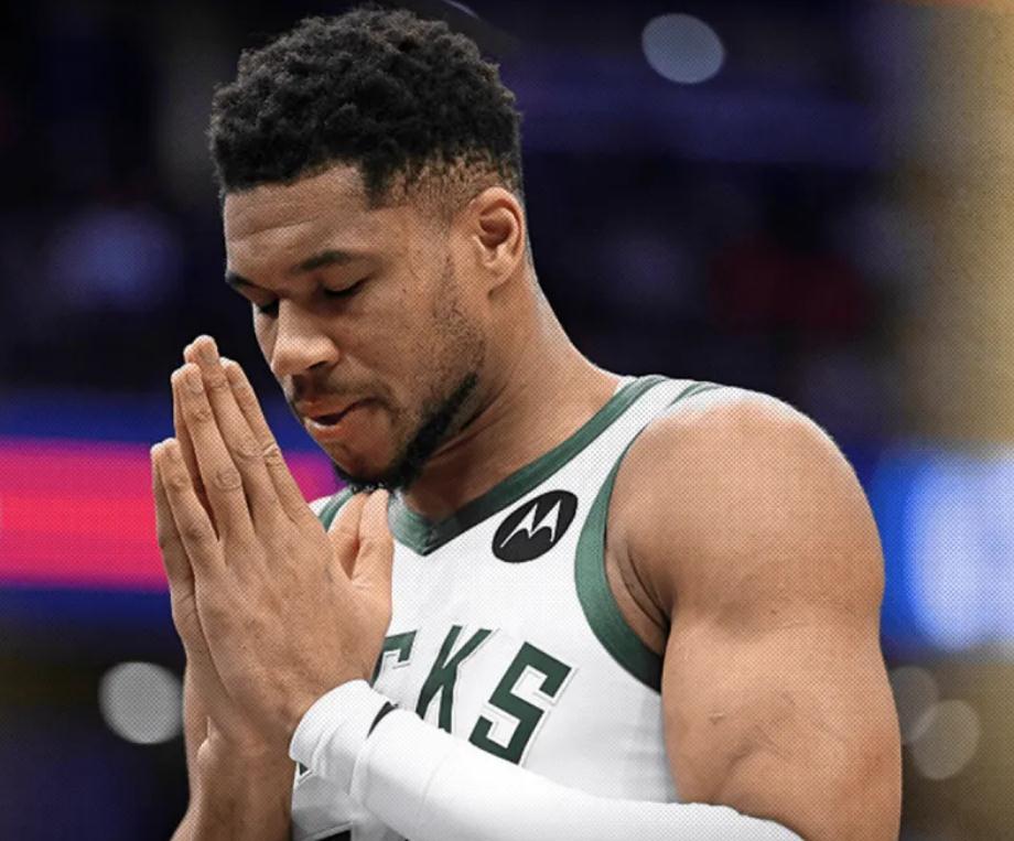 除非出现戏剧性改变，不然，字母哥离队已成必然，他或去金州勇士，联手库里。
Sid