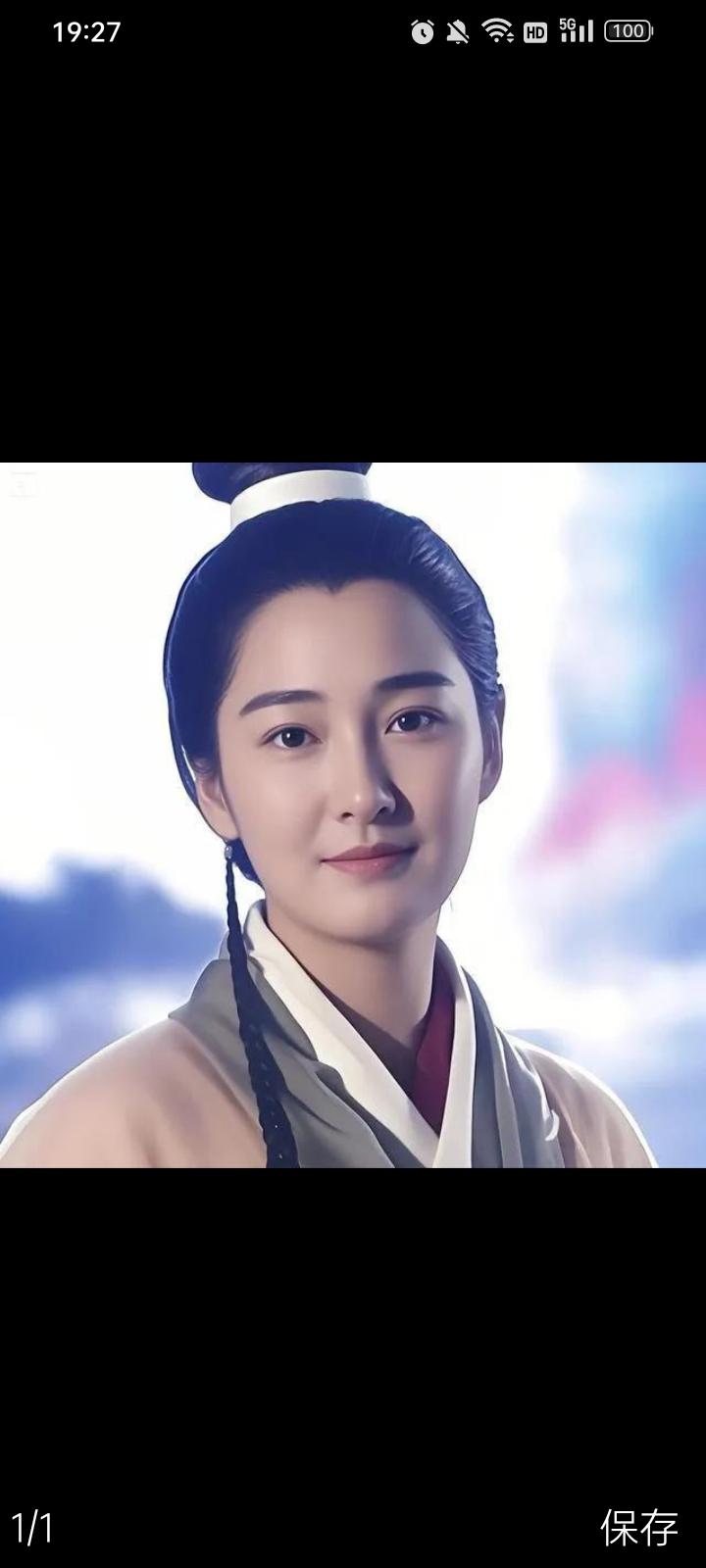 不会轻功算什么高手。真正的高手一跃二三十米，一飞10米高。打不赢就跑，只要不被包