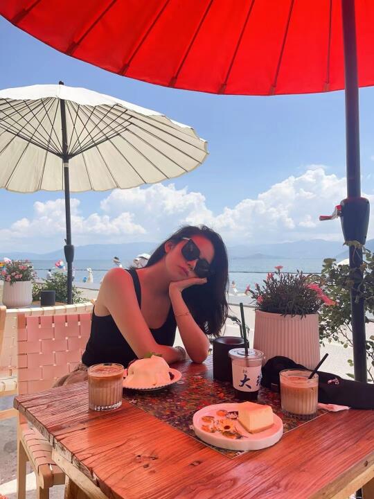 发现很多女生对于自媒体搞钱的想象太局限2.0 - 	 我前几天写了一篇...